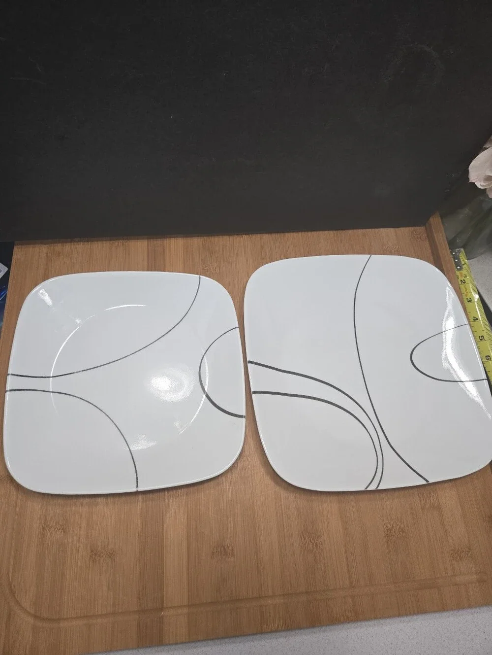 Corelle simple lines